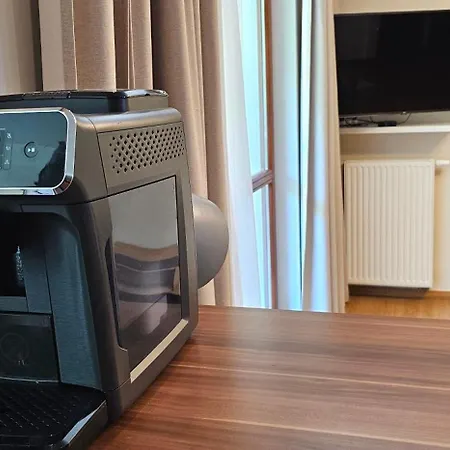 New, 2Br, Close To Airport By Visitwarsaw Apartments Zewnętrze zdjęcie