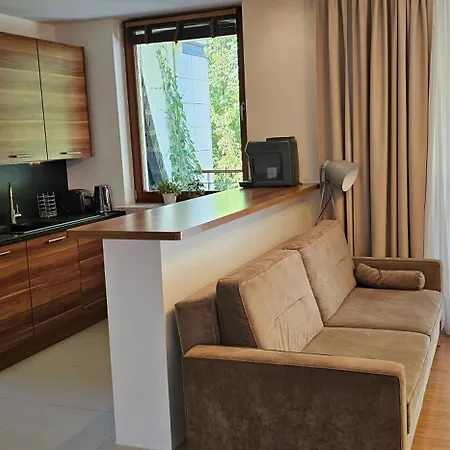 New, 2Br, Close To Airport By Visitwarsaw Apartments Zewnętrze zdjęcie