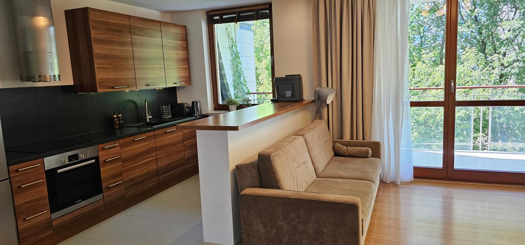 Apartamento New, 2br, Close To Airport By Visitwarsaw Varsovia