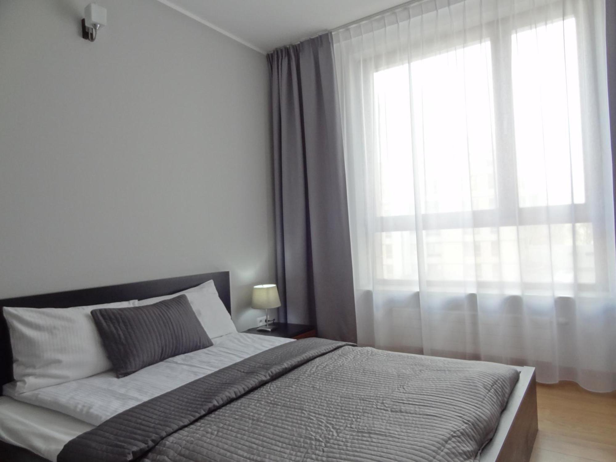 New, 2br, Close To Airport By Visitwarsaw * Varsovia